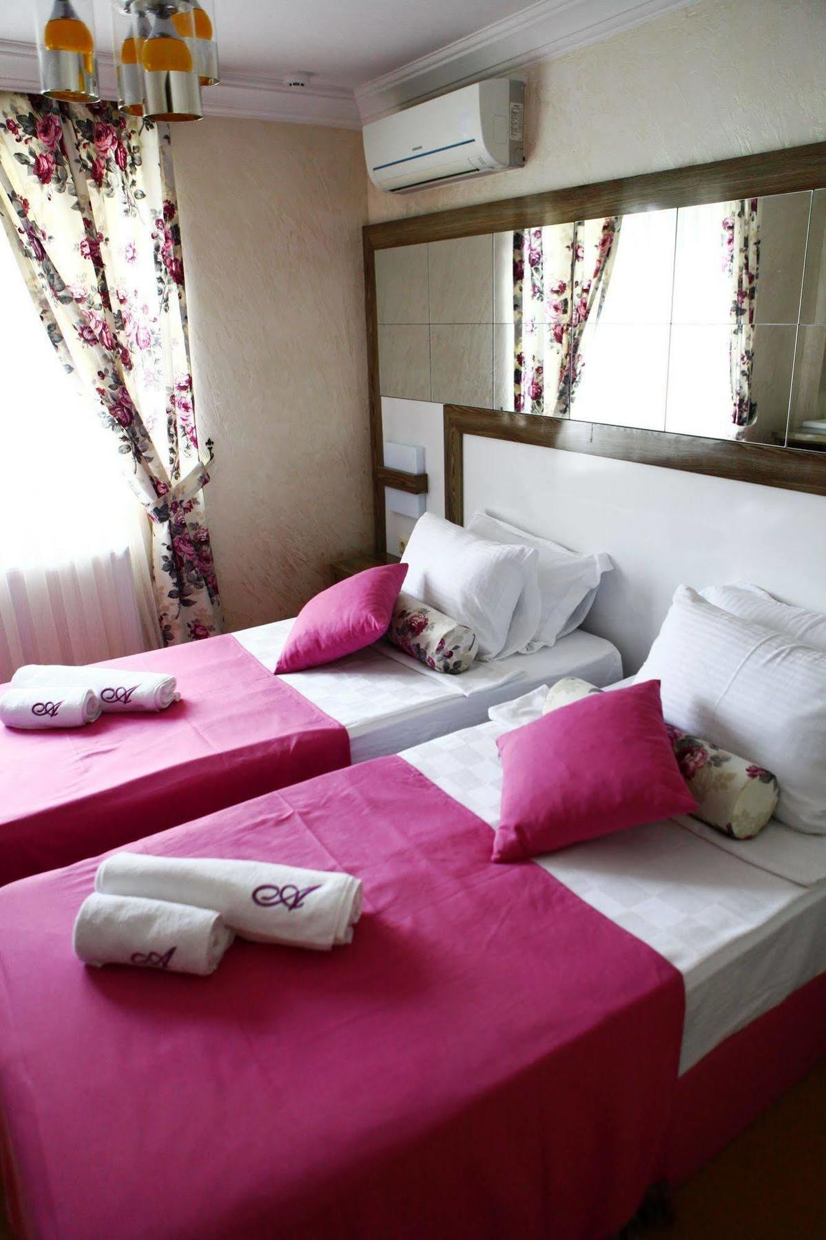 Adjara Boutique Hotel Batumi Luaran gambar